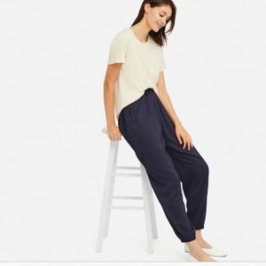 LAST CHANCE! UNIQLO Drape Jogger Pants Set